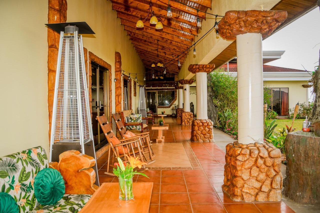 Poas Paradise Poasito Exterior photo